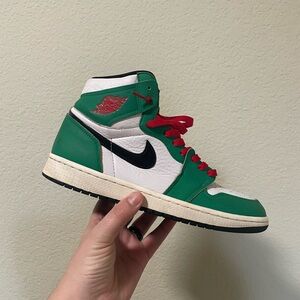 Jordan retro 1 high lucky green🔥